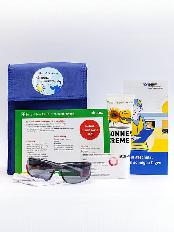 UV-Schutz-Paket der BGHW mit Sonnenbrille, Sonnencreme, Kühltasche und Infomaterial